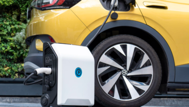 Electric vehicle charger